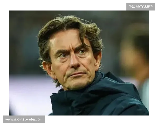 前热刺主帅弗兰克频繁称赞阿森纳，引发队内球员不满情绪